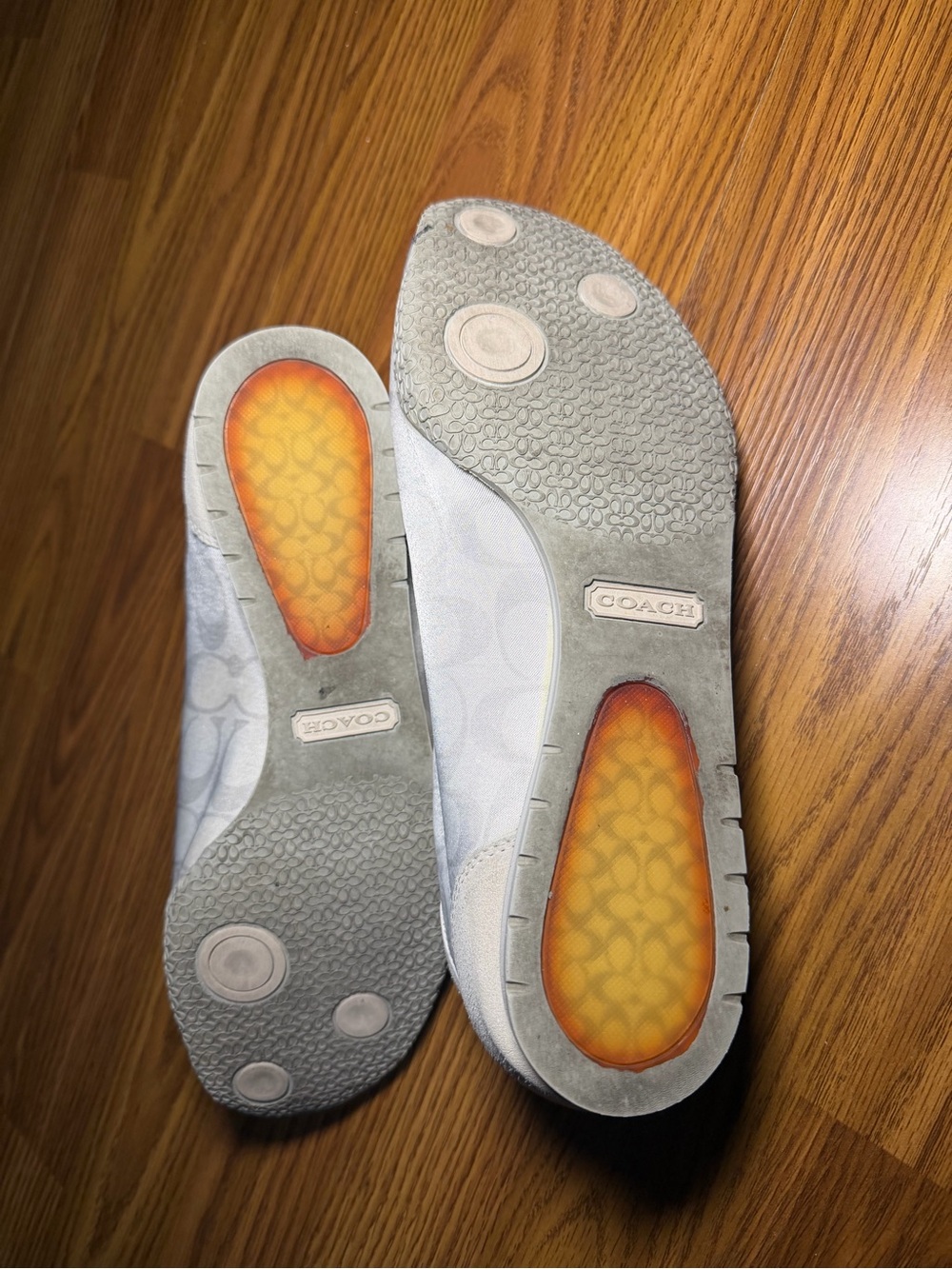 Coach Kyrie sneakers signature jacquard pattern adjustable crisscross strap 10 - Picture 5 of 6